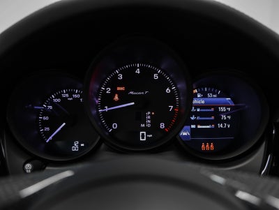 2026 Porsche Macan Macan T