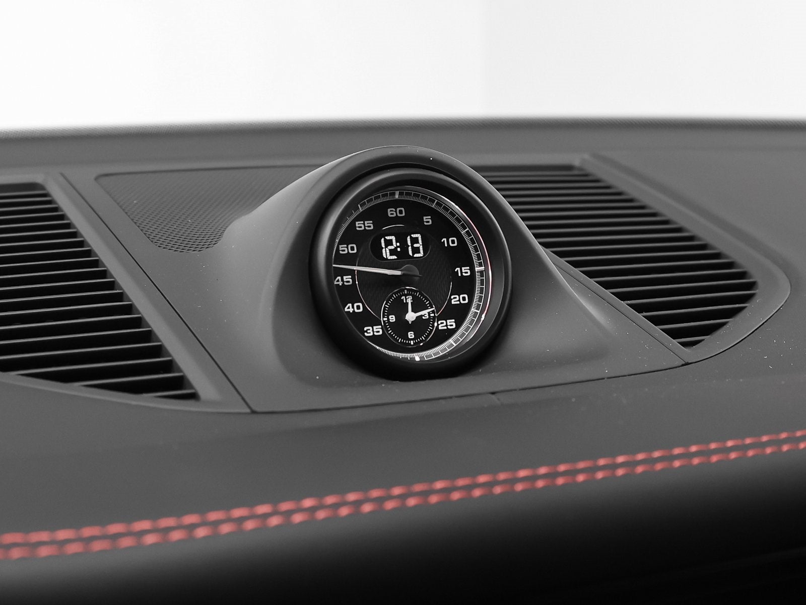 2026 Porsche Macan Macan T