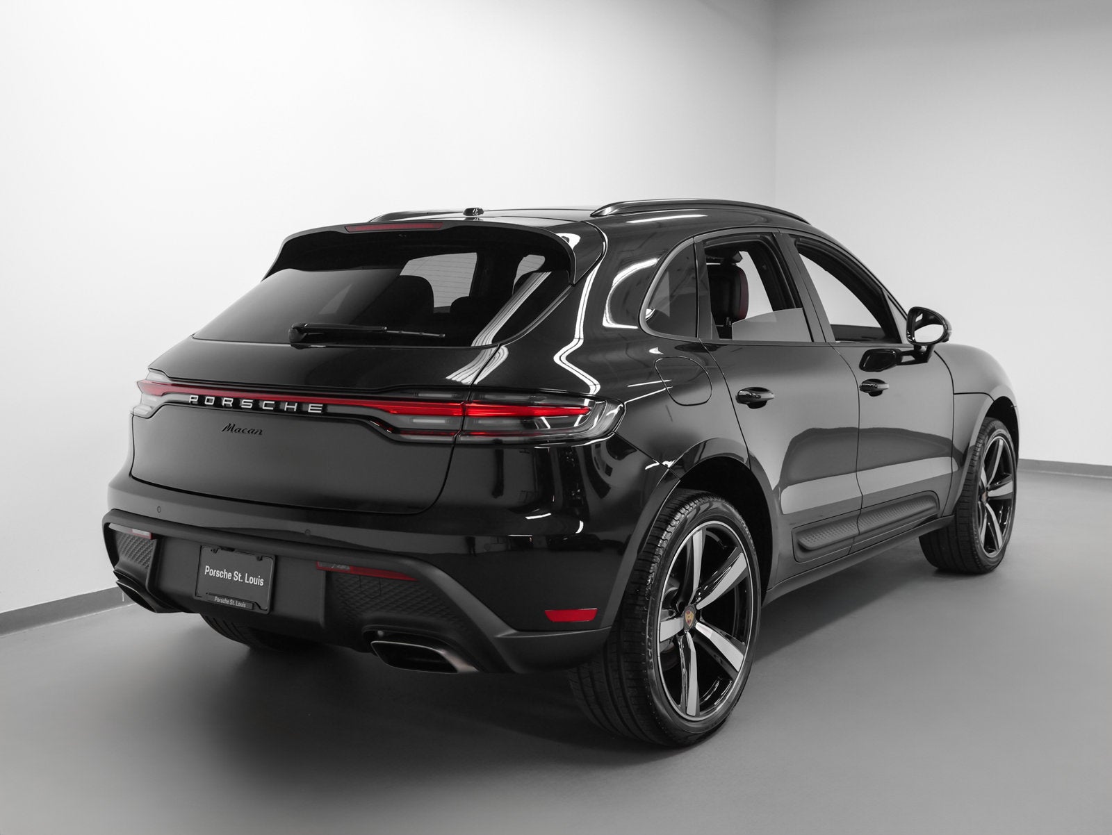 2026 Porsche Macan Macan