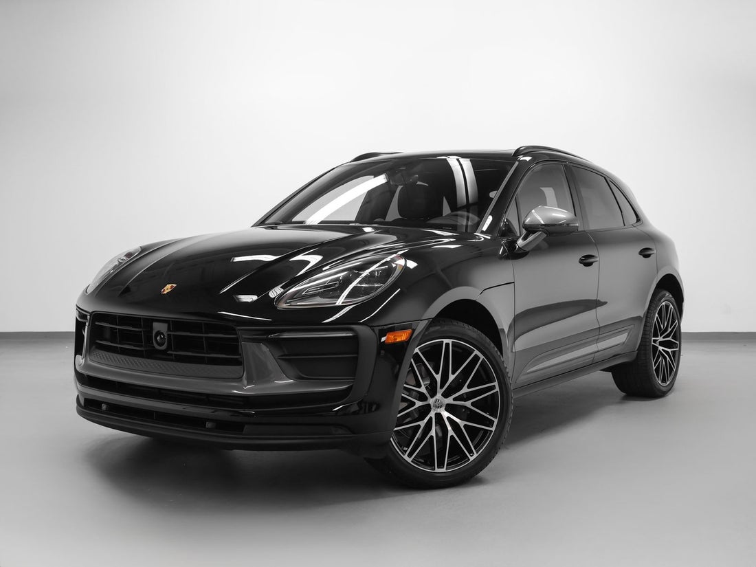 2026 Porsche Macan T — photo 1 of 53