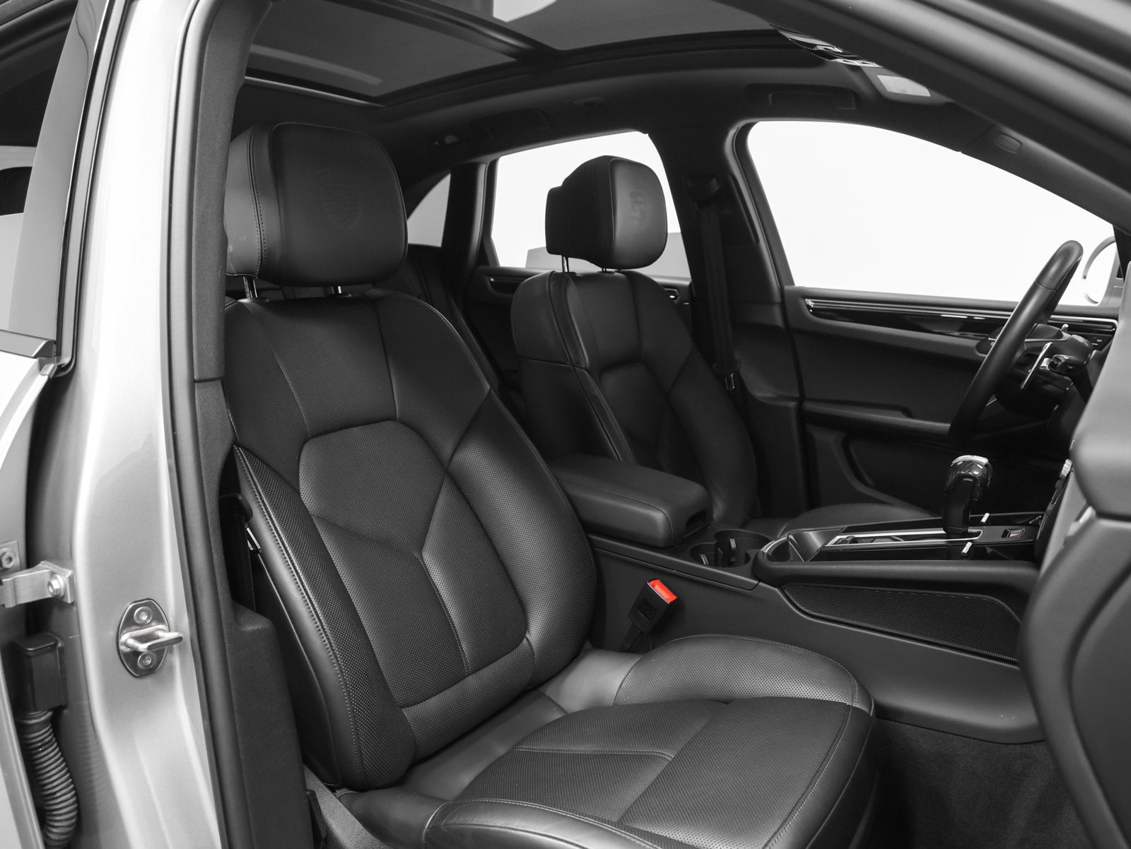 2023 Porsche Macan Macan