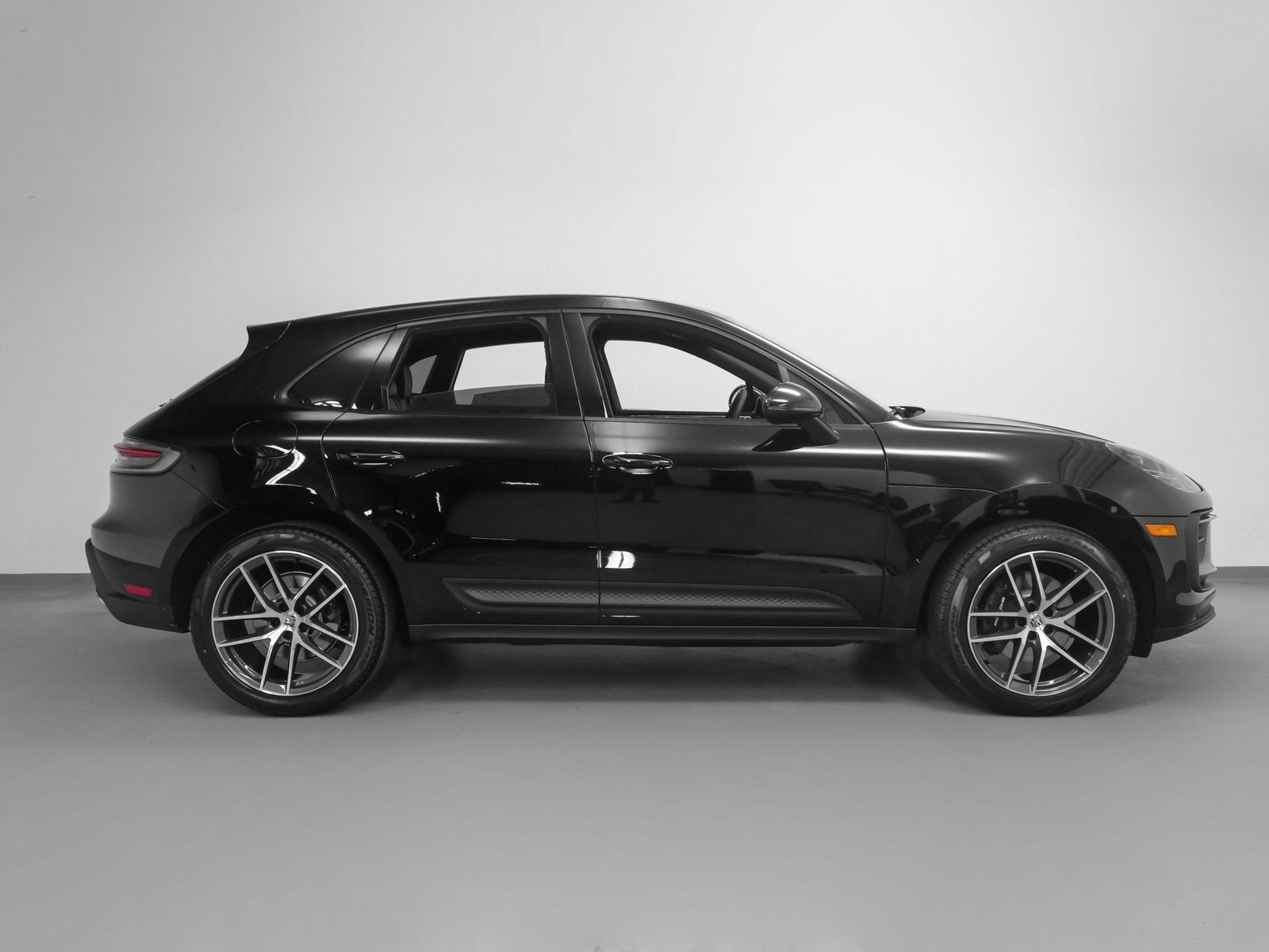 2025 Porsche Macan Macan