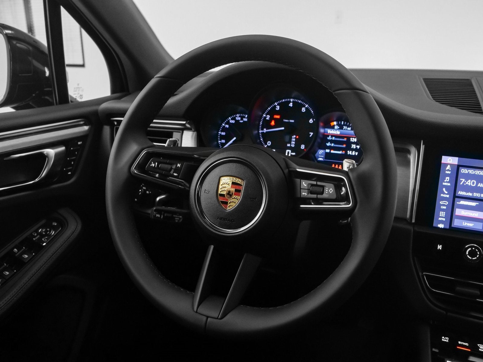 2025 Porsche Macan Macan