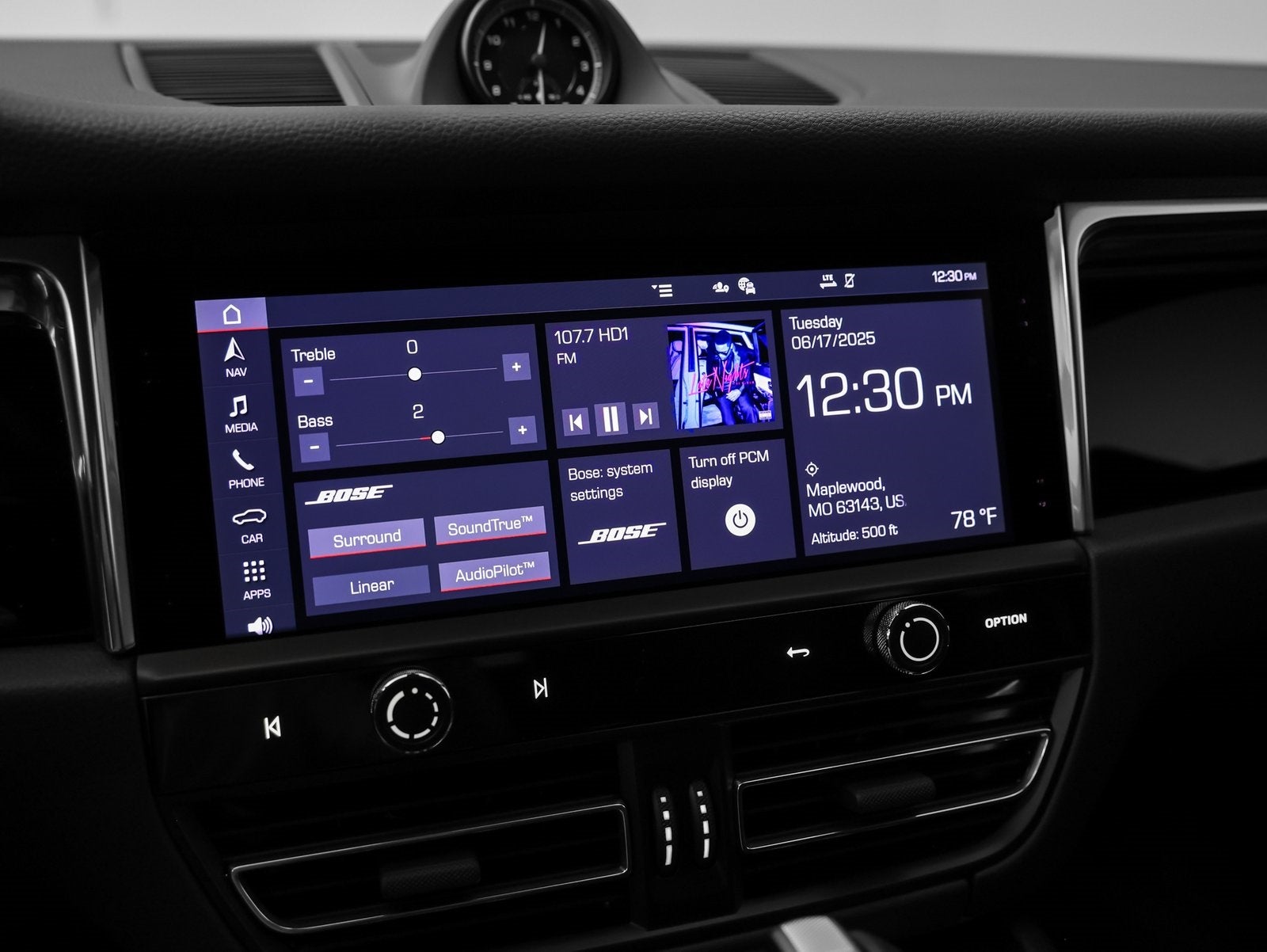 2025 Porsche Macan Macan