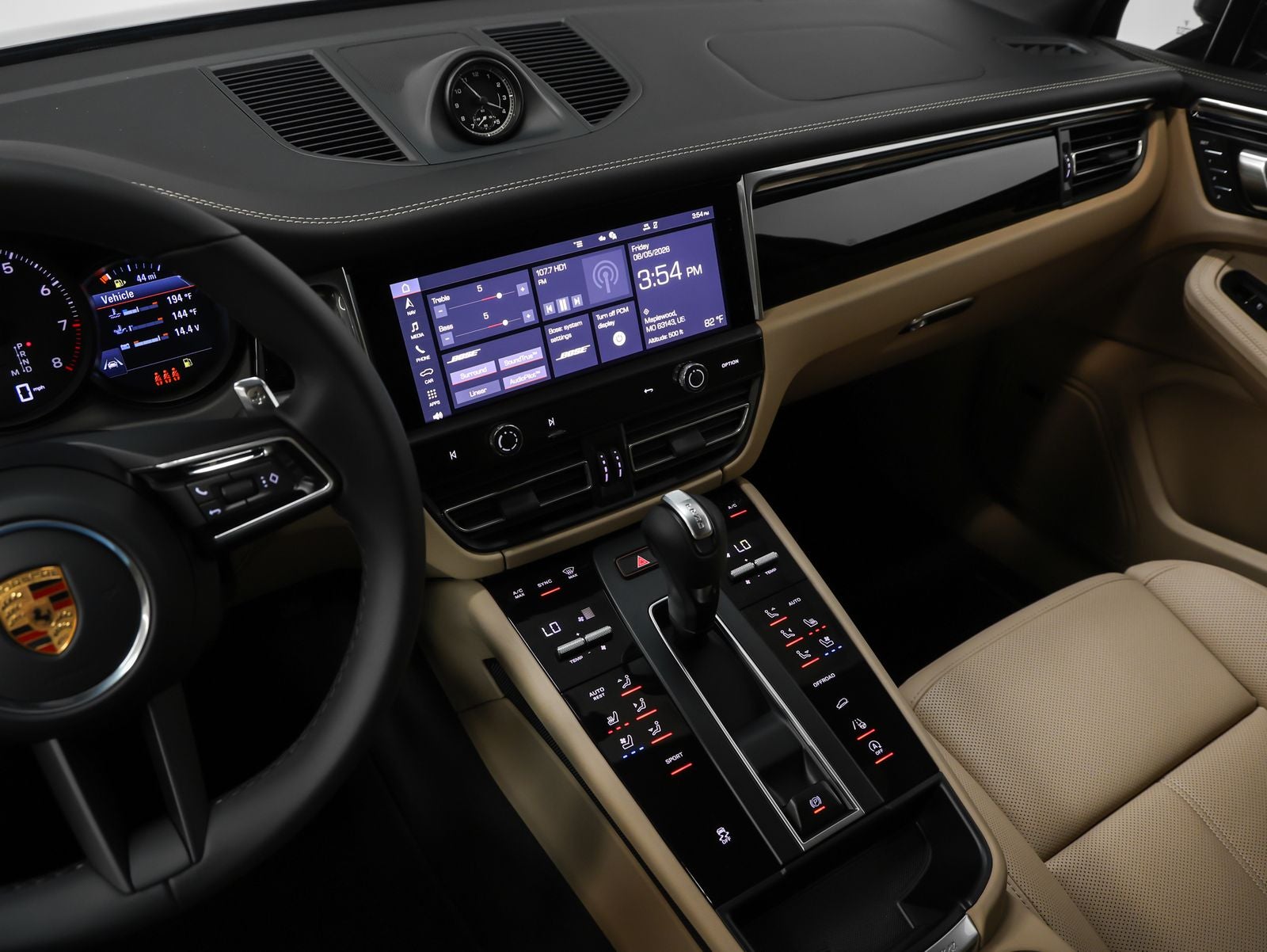 2026 Porsche Macan Macan