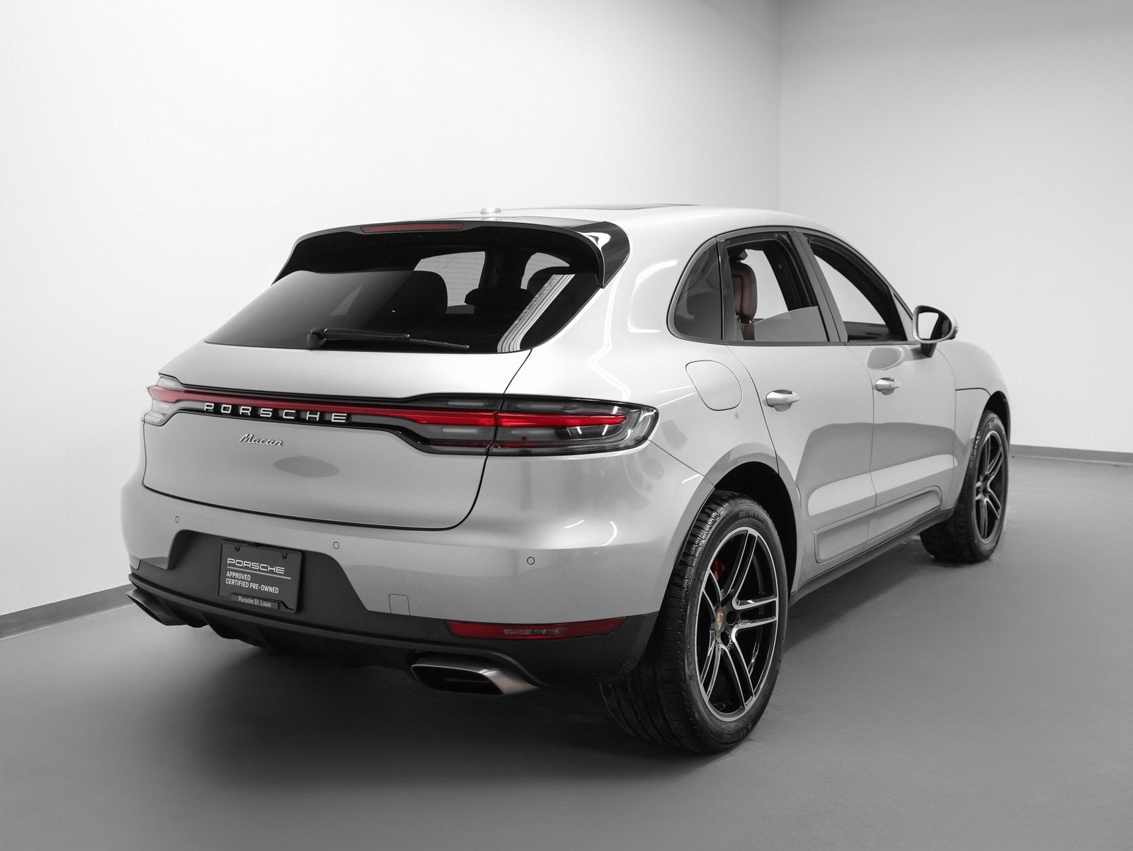 2021 Porsche Macan Macan