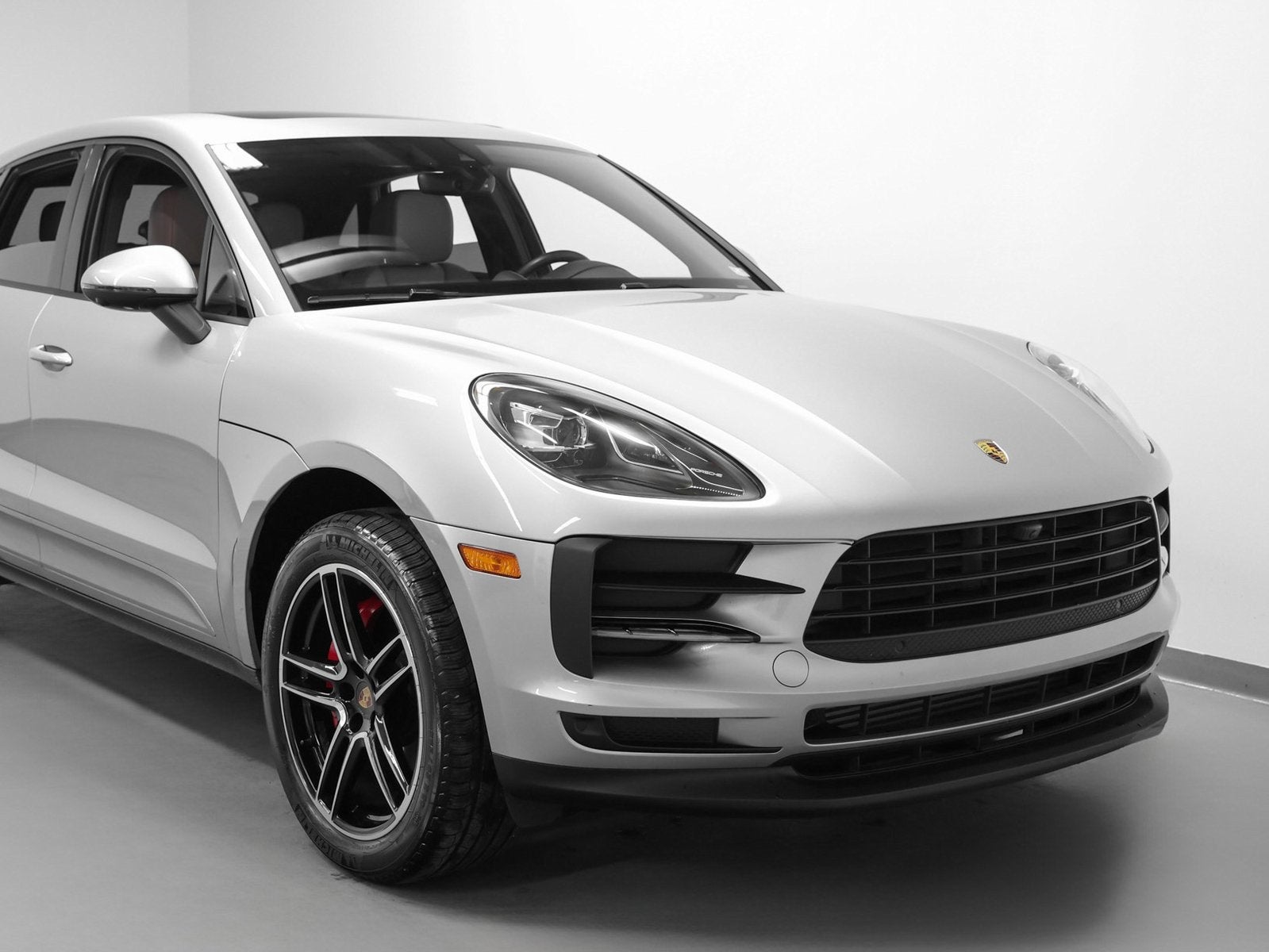 2021 Porsche Macan Macan
