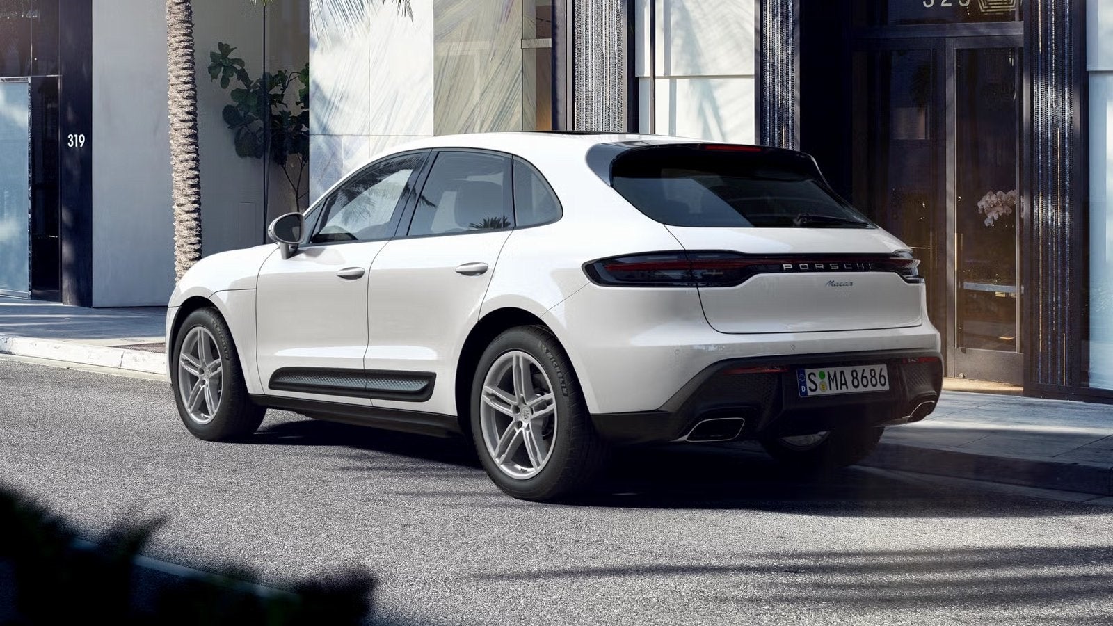 2022 Porsche Macan Base