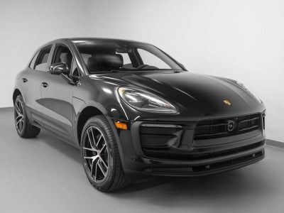 2025 Porsche Macan Macan