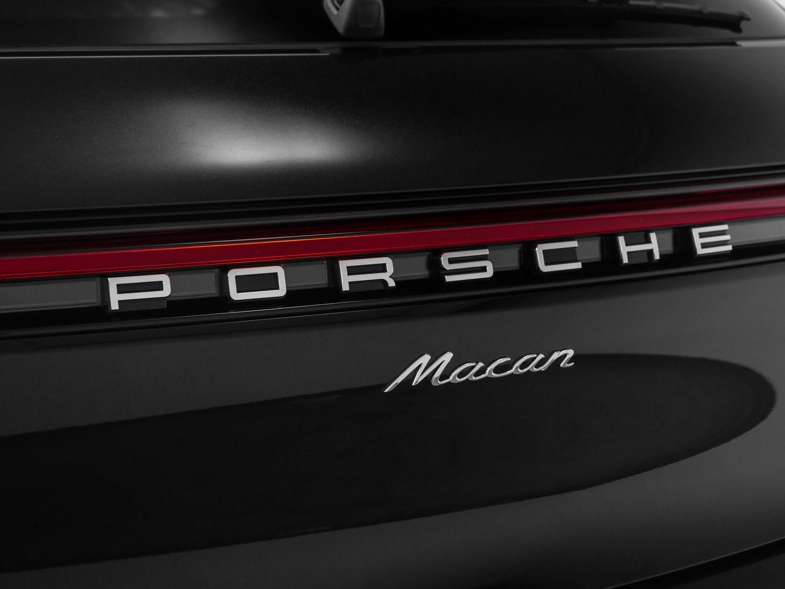 2025 Porsche Macan Macan