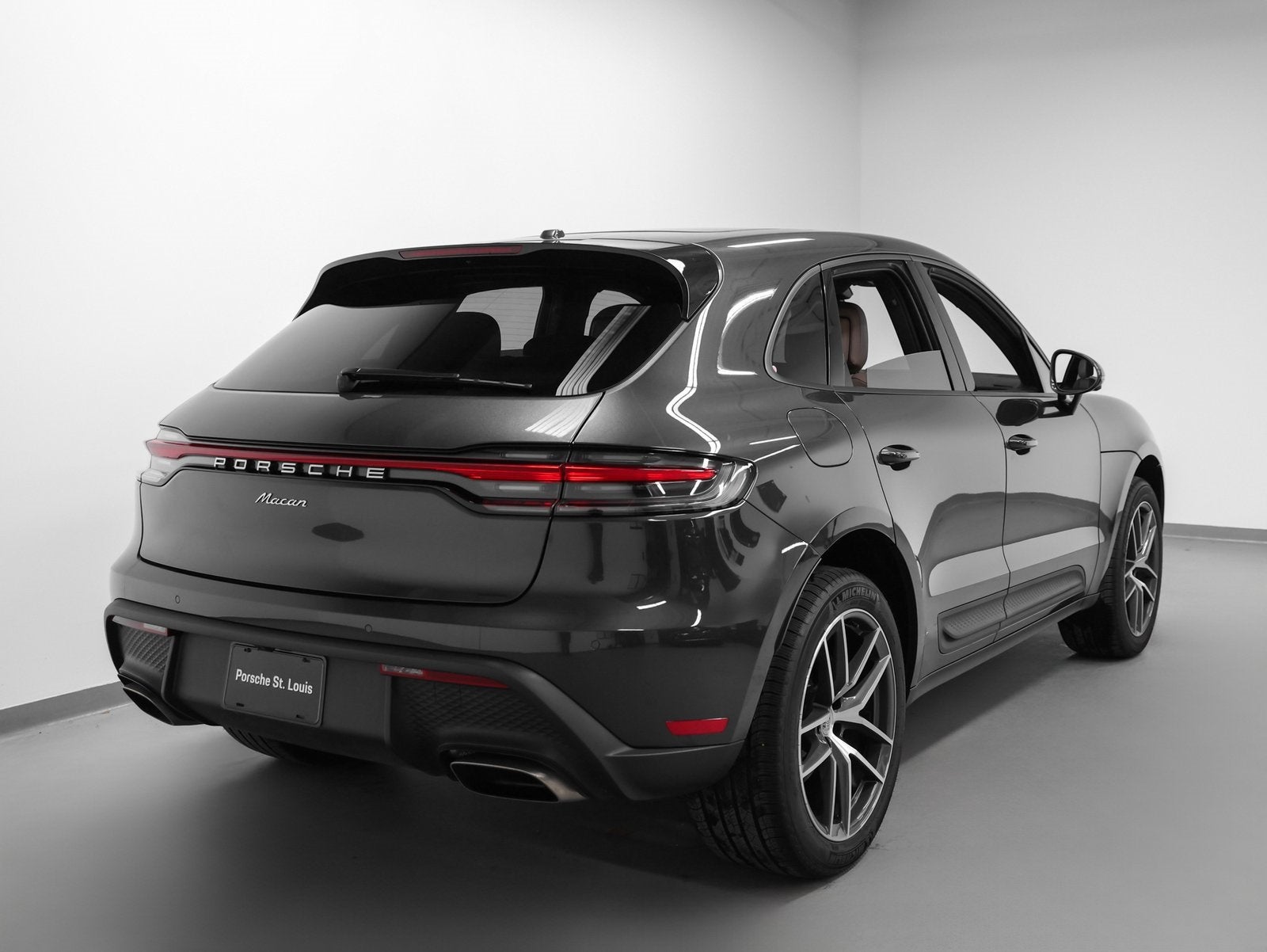 2025 Porsche Macan Macan