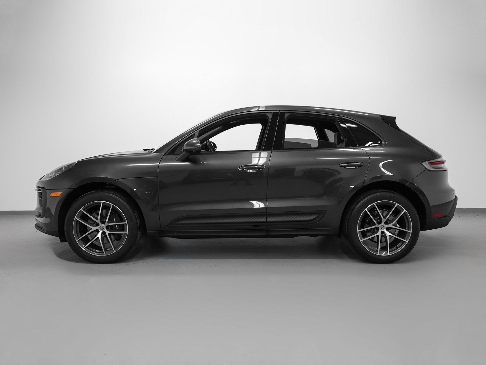 2025 Porsche Macan Macan