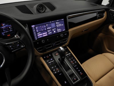 2025 Porsche Macan Macan