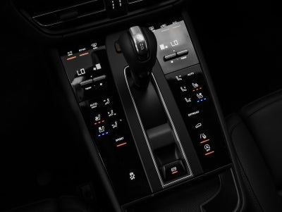 2025 Porsche Macan Macan