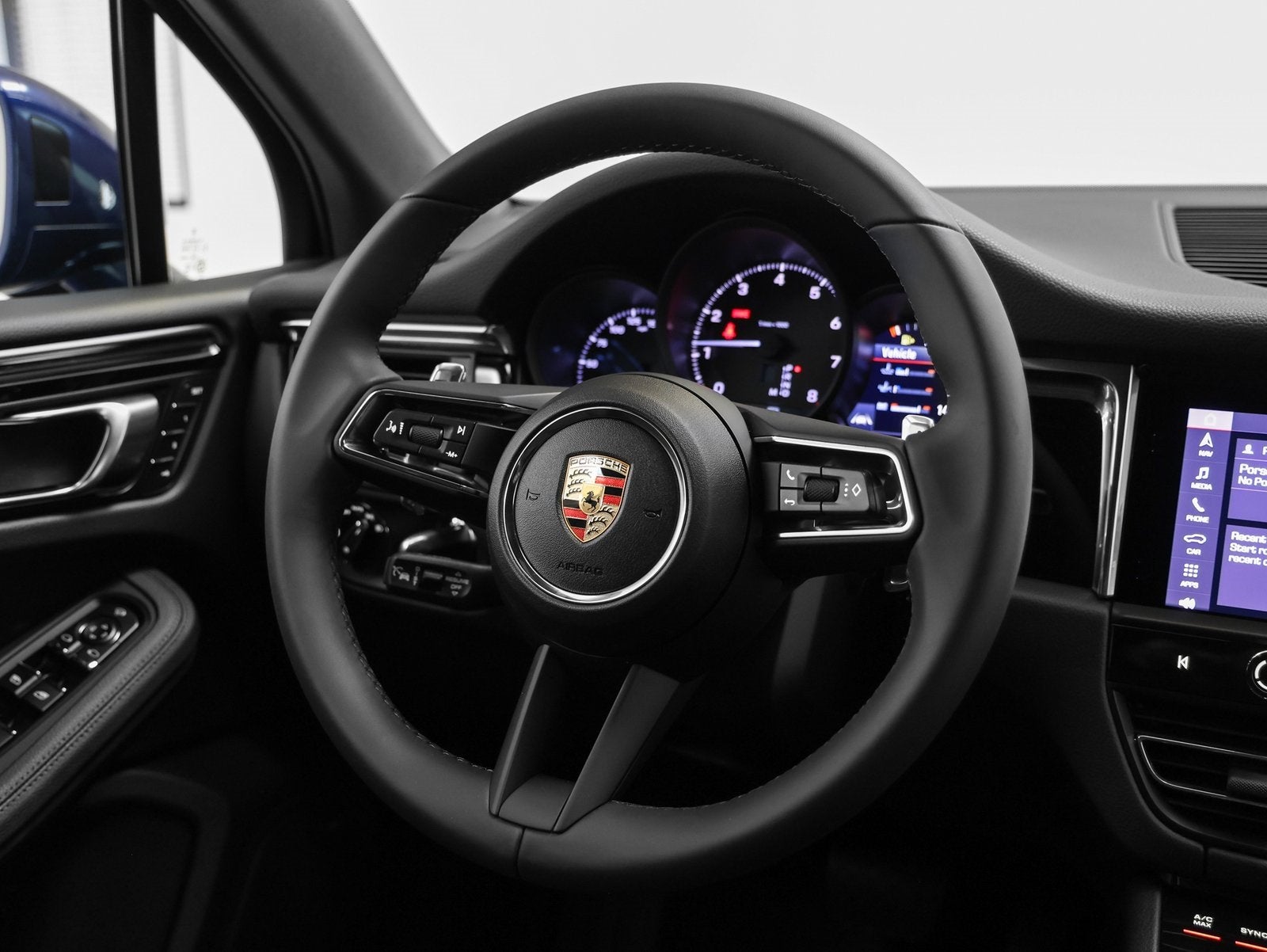 2025 Porsche Macan Macan