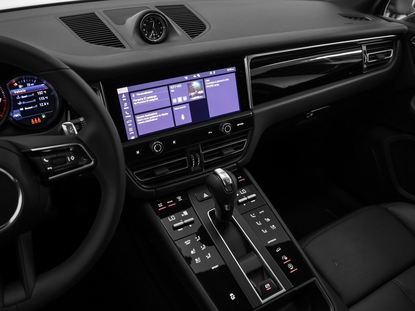 2025 Porsche Macan Macan