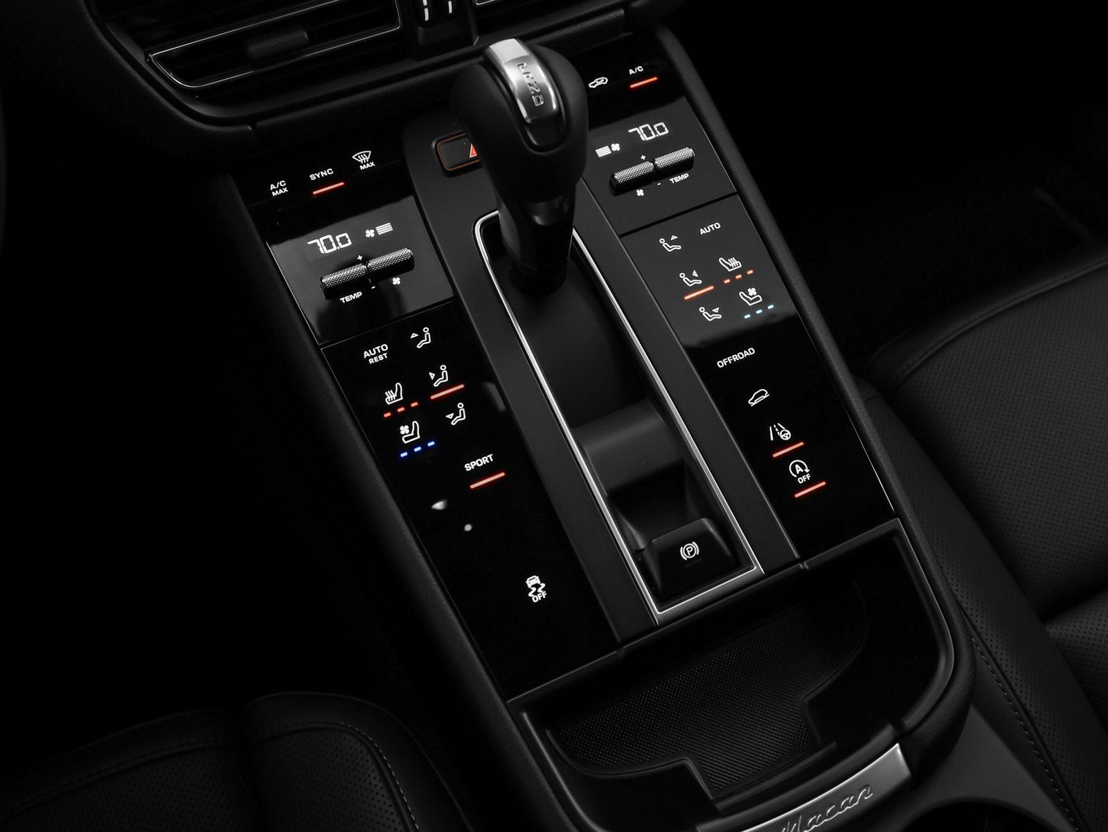 2026 Porsche Macan Base