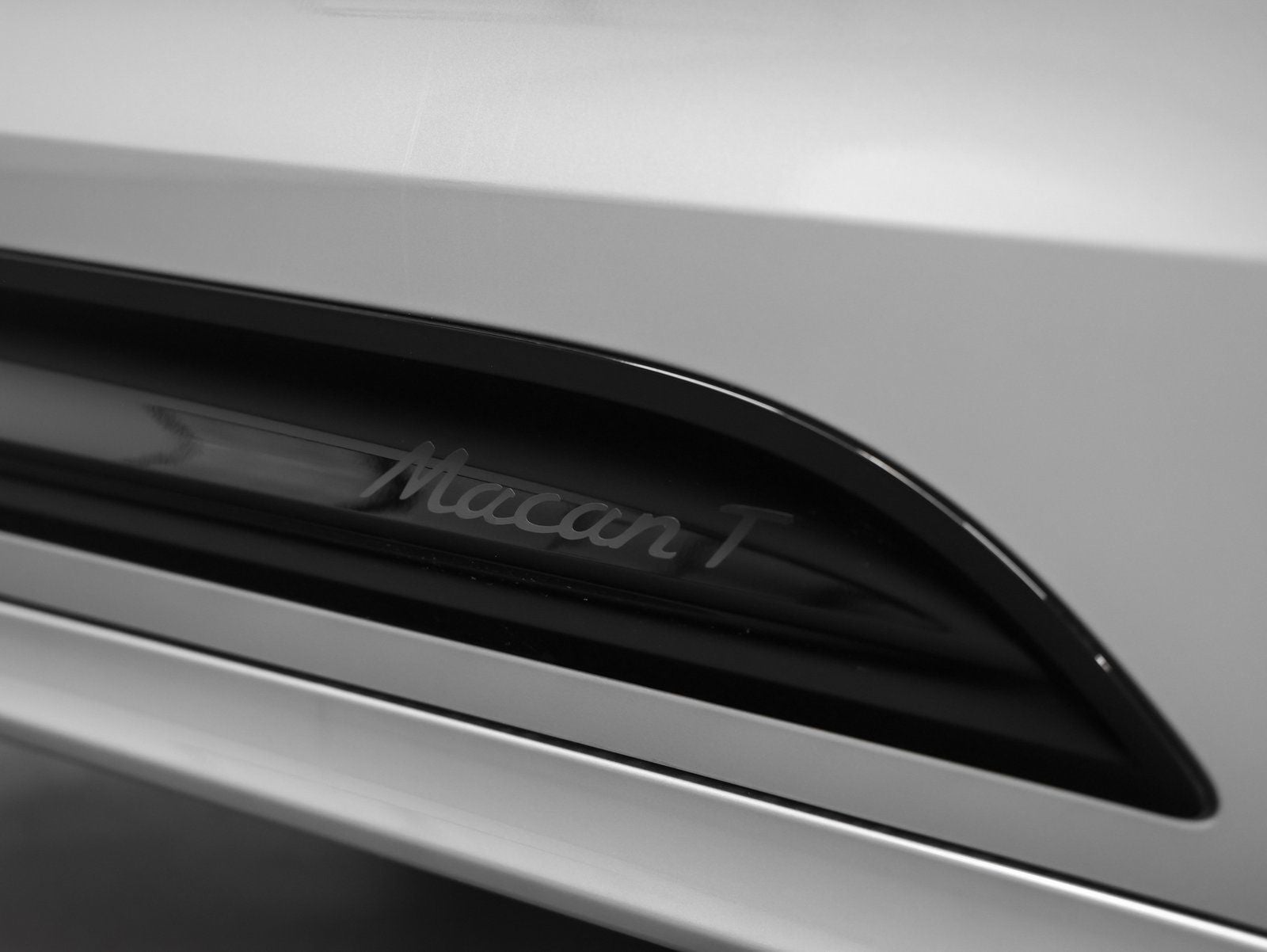 2026 Porsche Macan Macan T