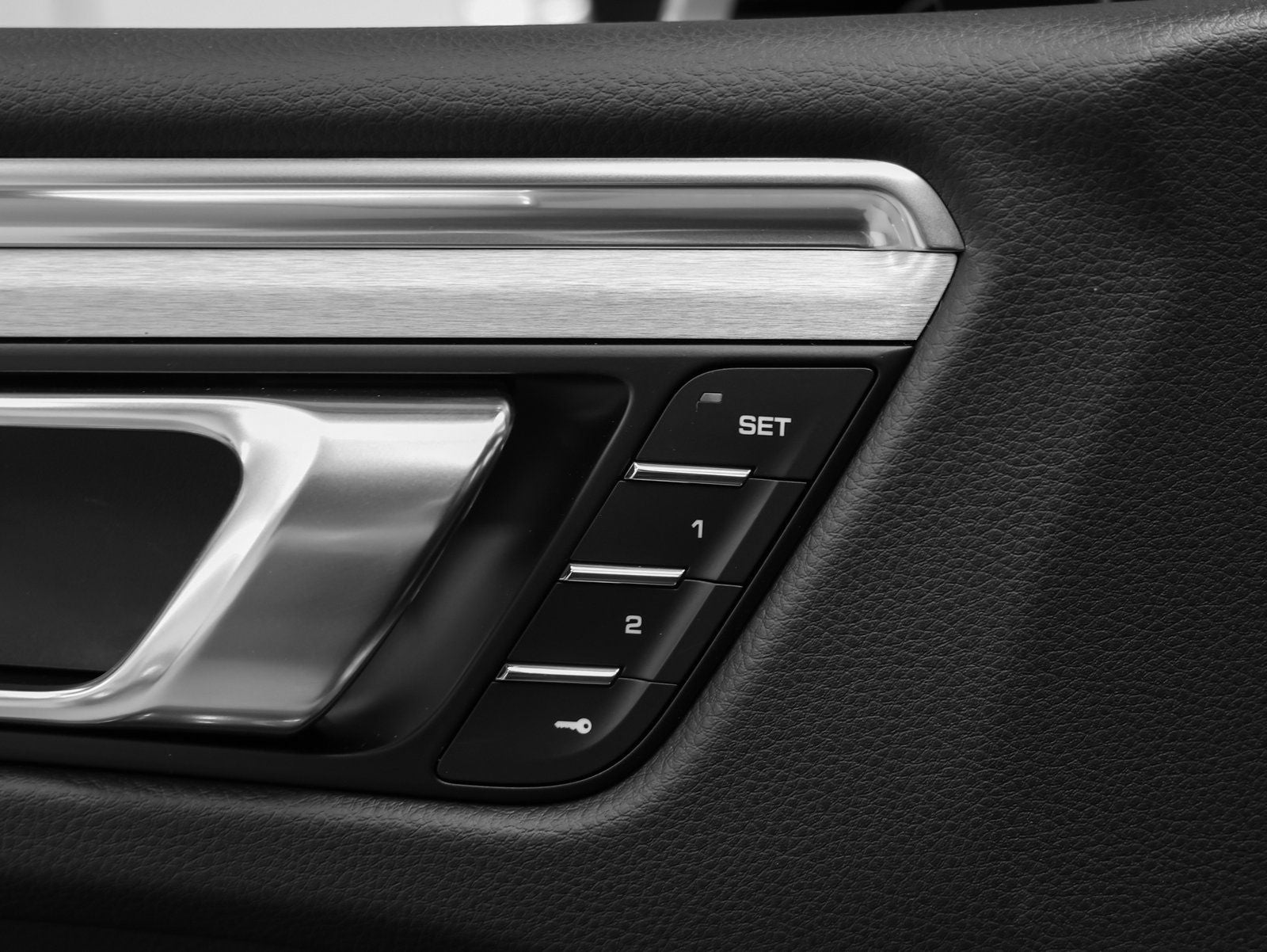 2026 Porsche Macan Macan T