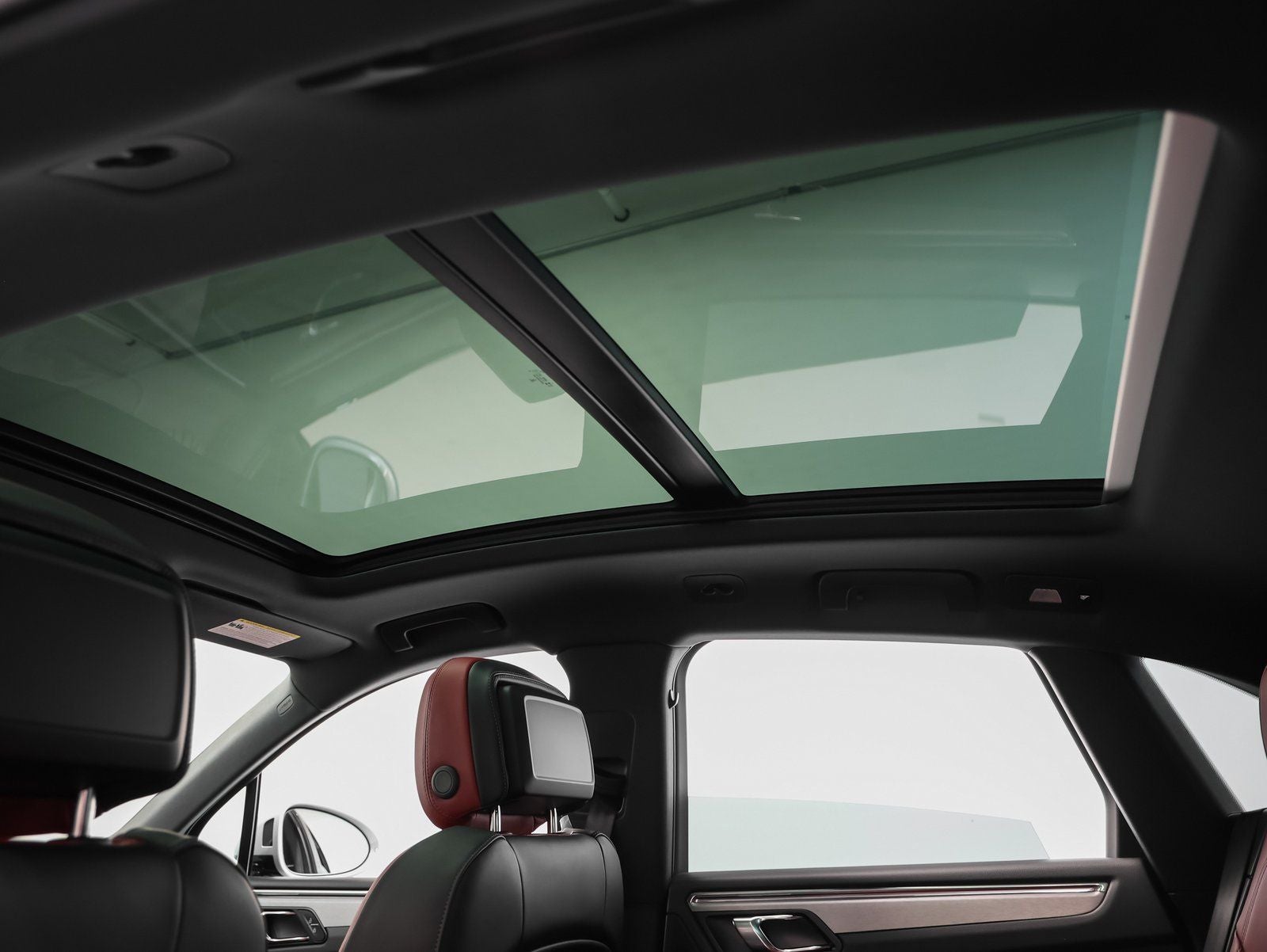 2026 Porsche Macan Macan T