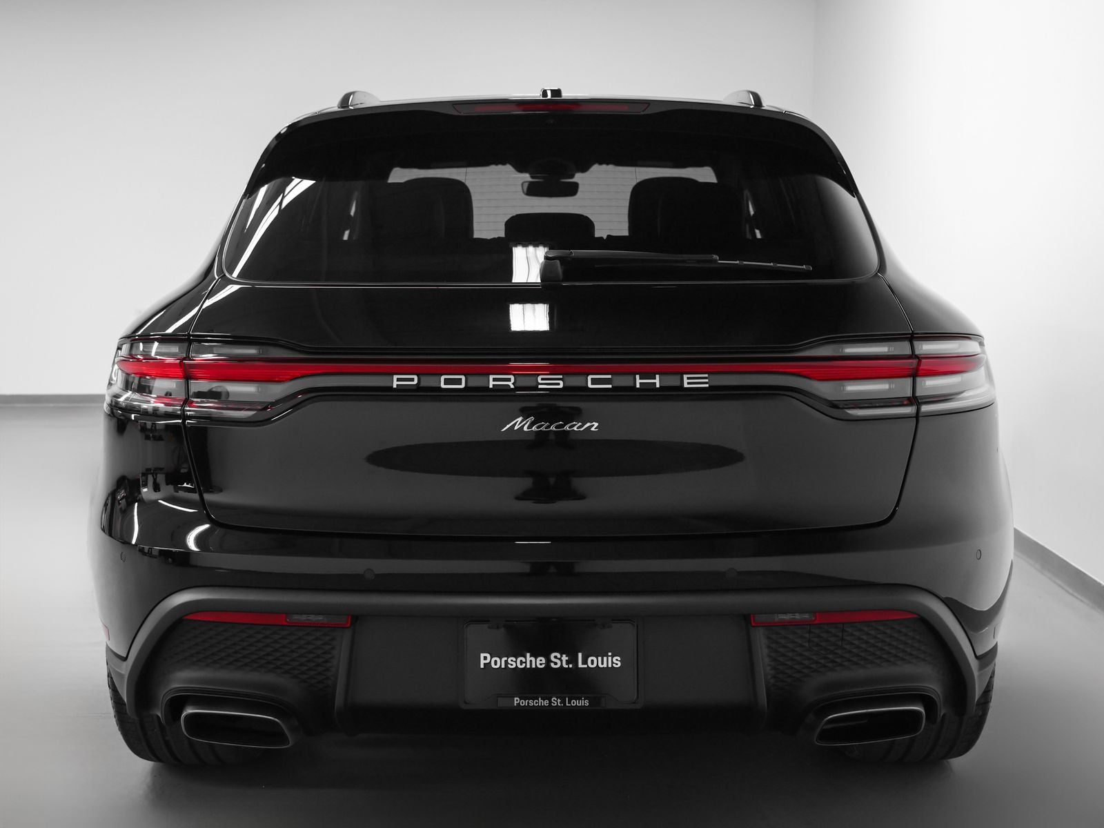 2026 Porsche Macan Macan