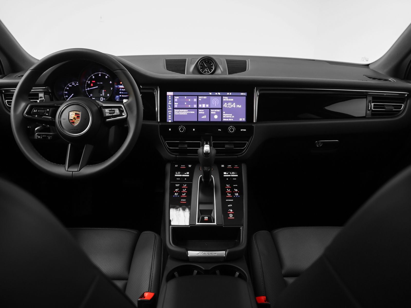 2026 Porsche Macan Base
