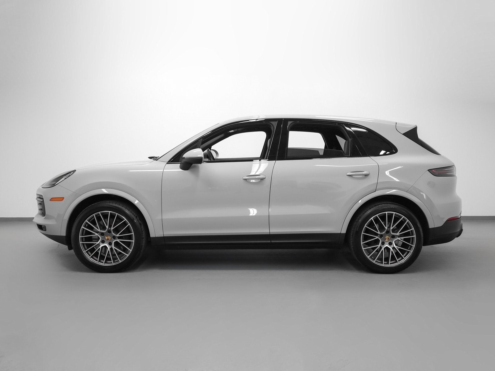 2023 Porsche Cayenne Cayenne Platinum Edition (MY23)