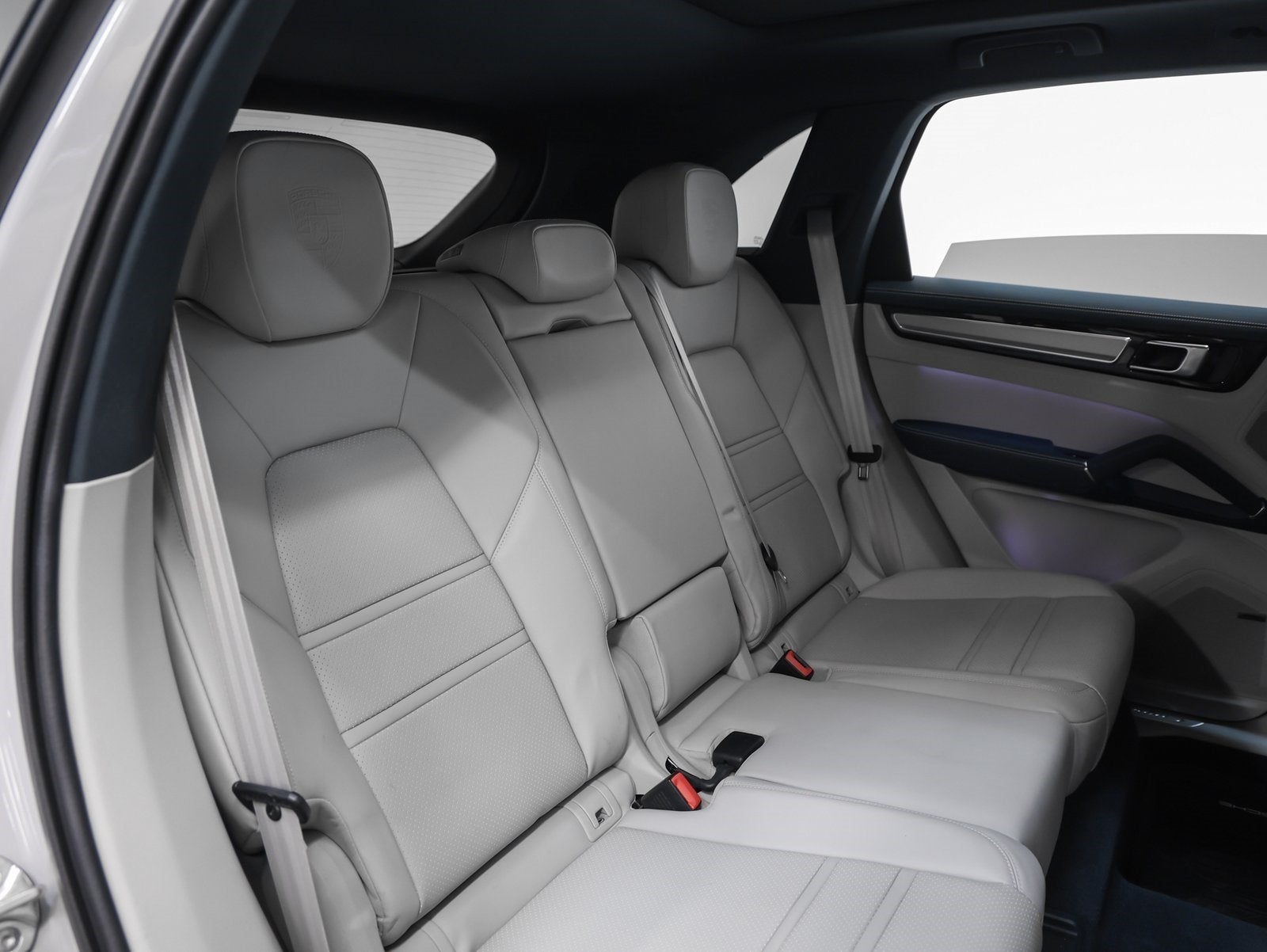 2023 Porsche Cayenne Cayenne Platinum Edition (MY23)