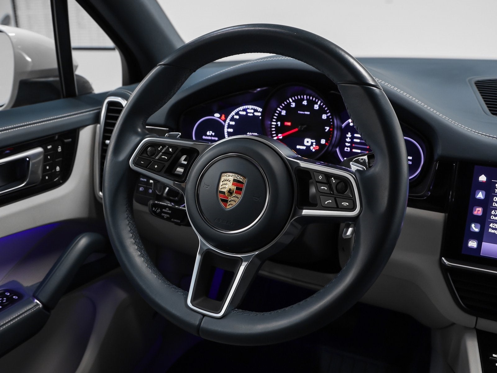 2023 Porsche Cayenne Cayenne Platinum Edition (MY23)