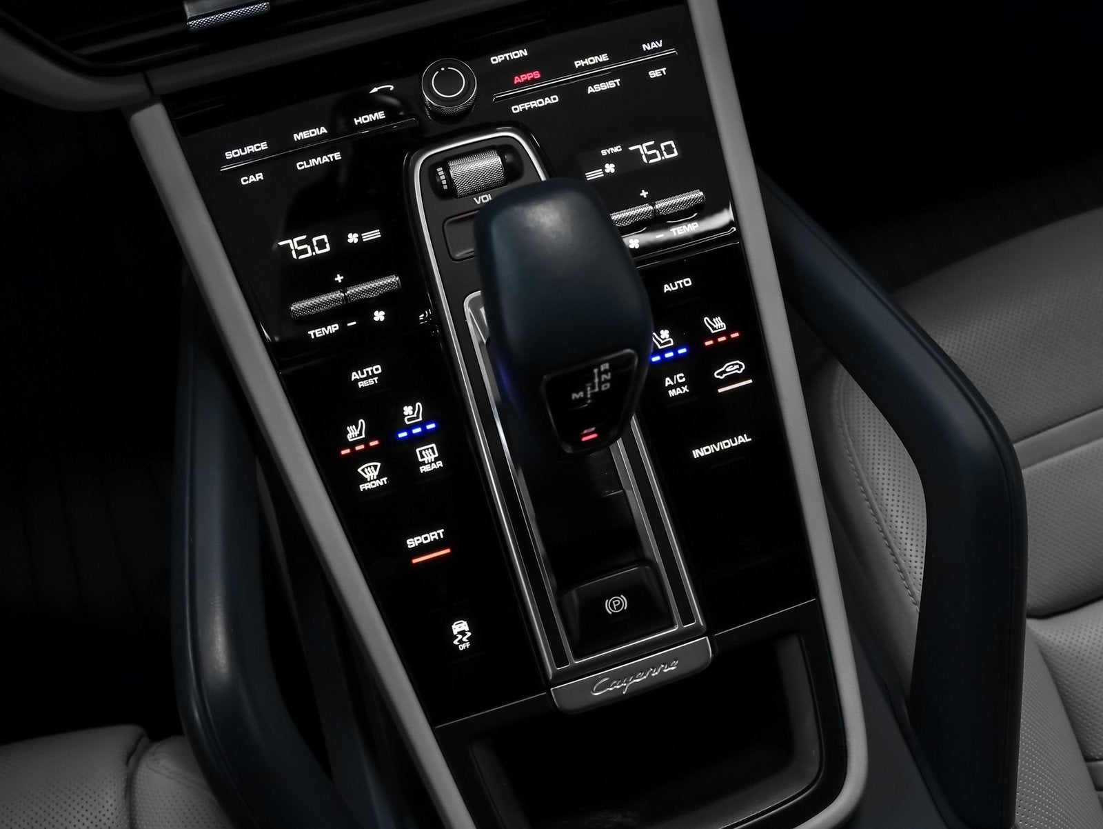 2023 Porsche Cayenne Cayenne Platinum Edition (MY23)