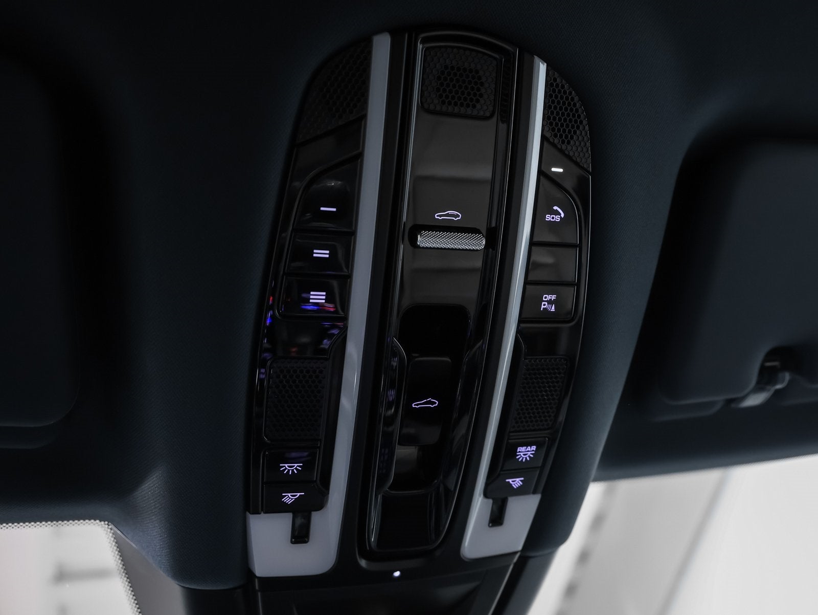 2023 Porsche Cayenne Cayenne Platinum Edition (MY23)