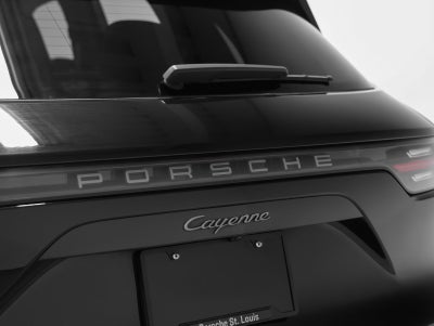 2023 Porsche Cayenne Platinum Edition