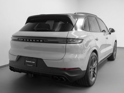 2025 Porsche Cayenne Base