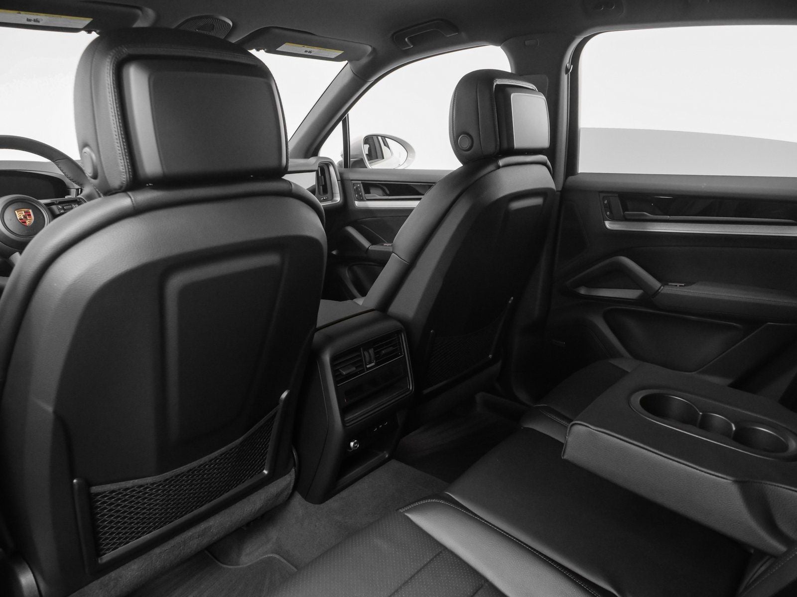 2025 Porsche Cayenne Base