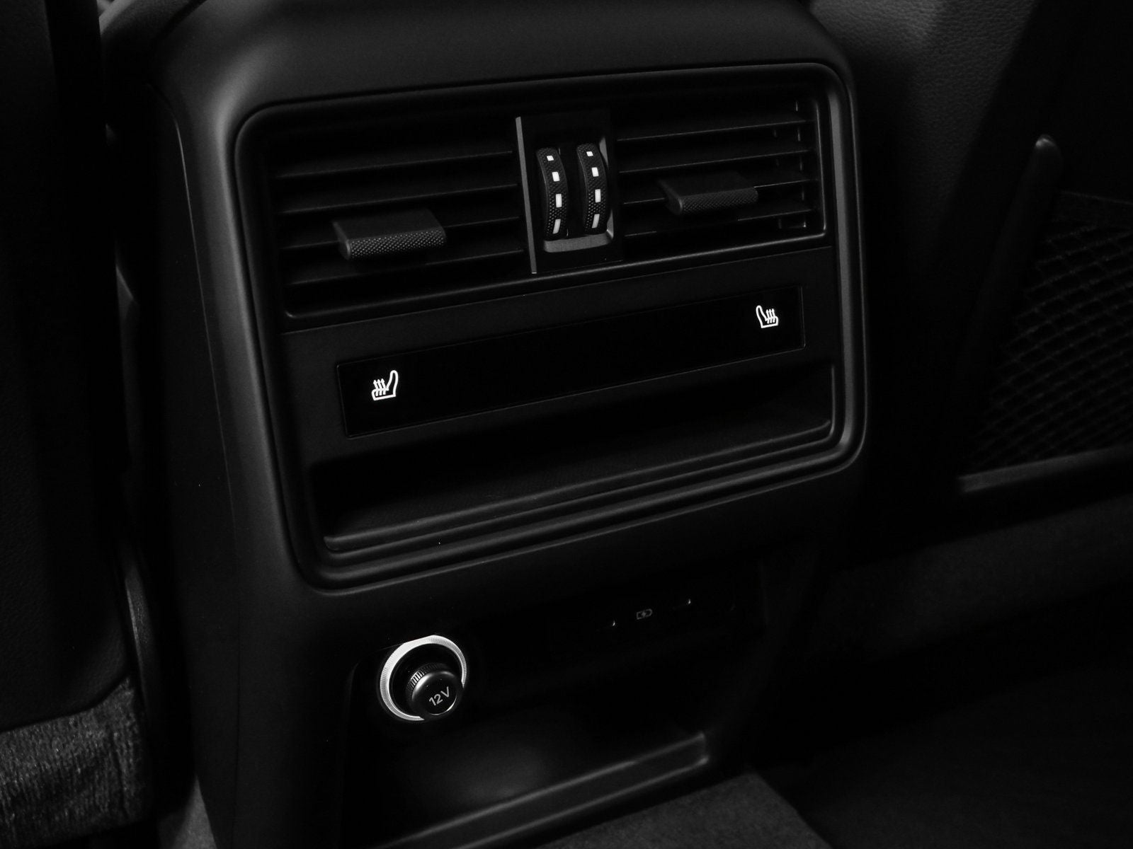 2025 Porsche Cayenne Base