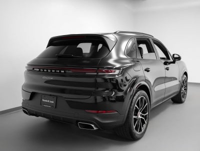 2025 Porsche Cayenne Base