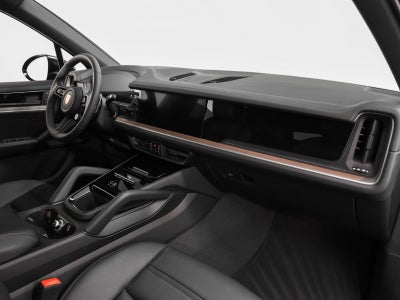 2025 Porsche Cayenne Base