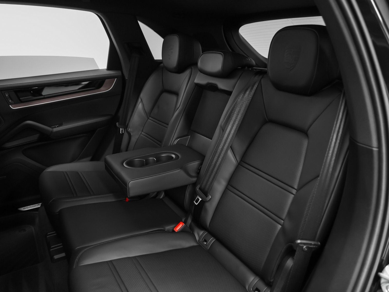 2025 Porsche Cayenne Base