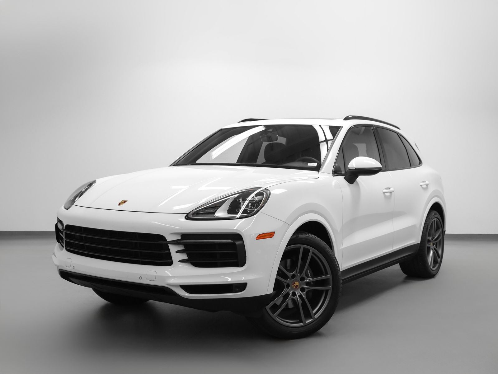 2020 Porsche Cayenne -'s photo