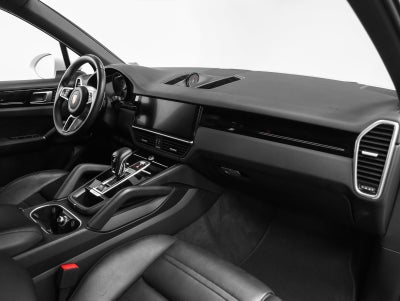 2020 Porsche Cayenne Base
