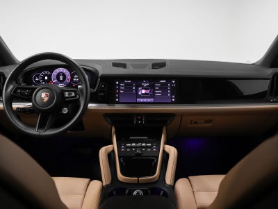 2025 Porsche Cayenne Base