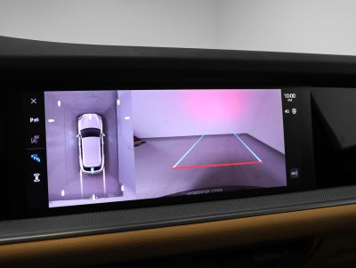 2025 Porsche Cayenne Base