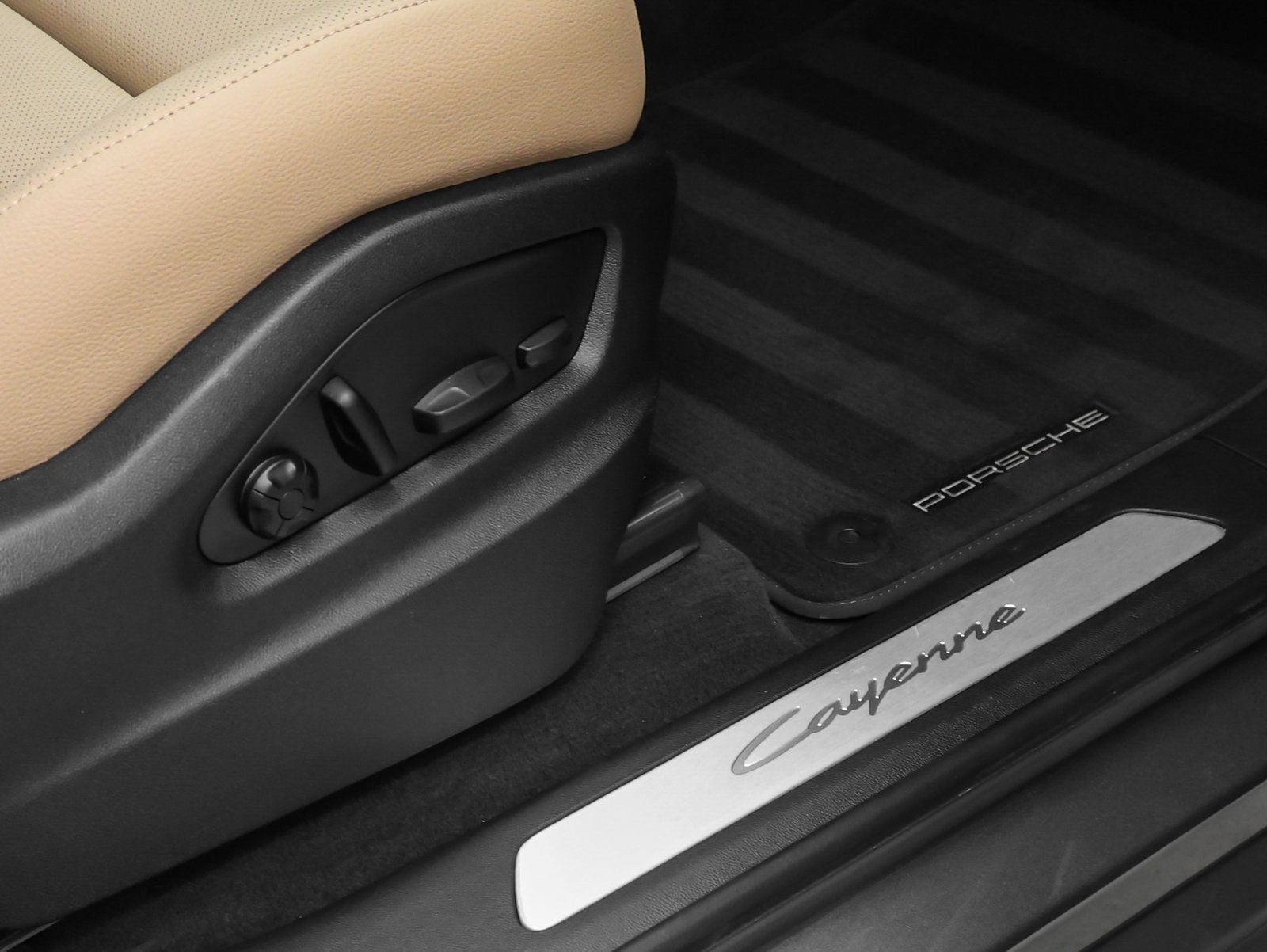 2025 Porsche Cayenne Cayenne