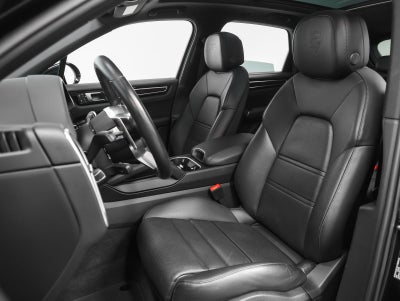 2023 Porsche Cayenne Cayenne (MY23)