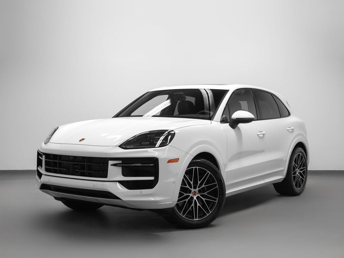 2026 Porsche Cayenne — photo 1 of 44