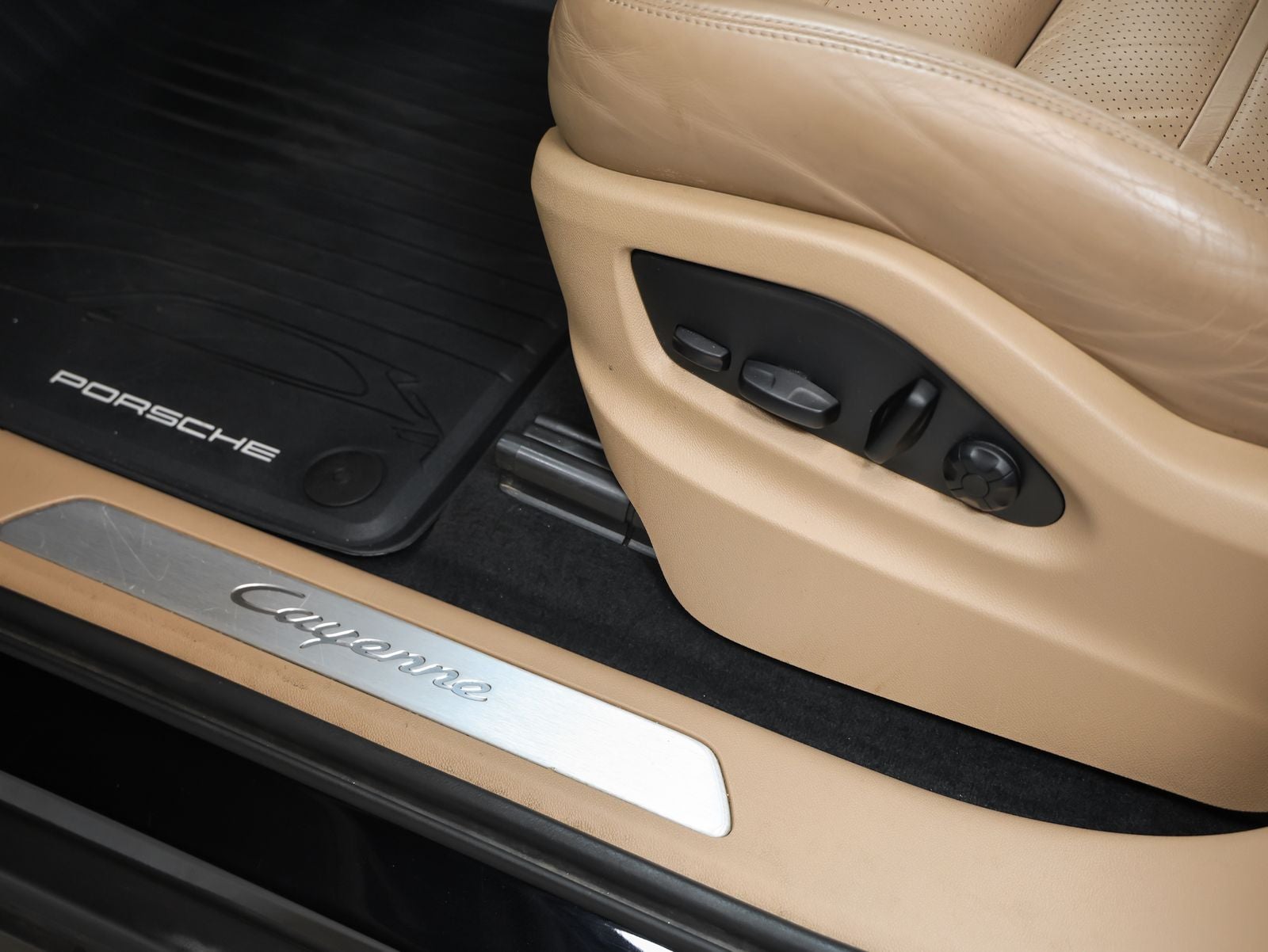 2023 Porsche Cayenne Cayenne (MY23)
