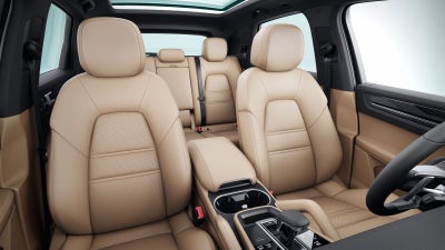 2023 Porsche Cayenne Base