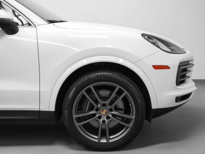 2023 Porsche Cayenne Base