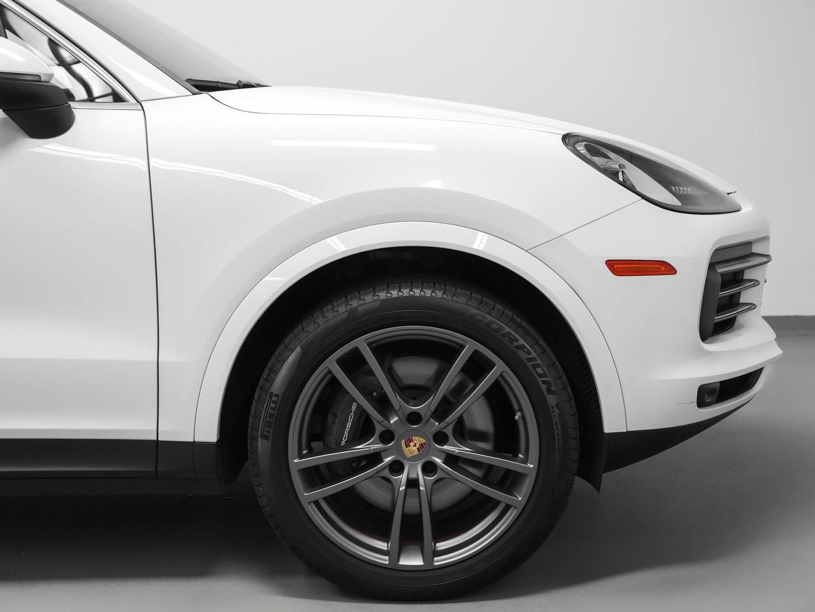 2023 Porsche Cayenne Base
