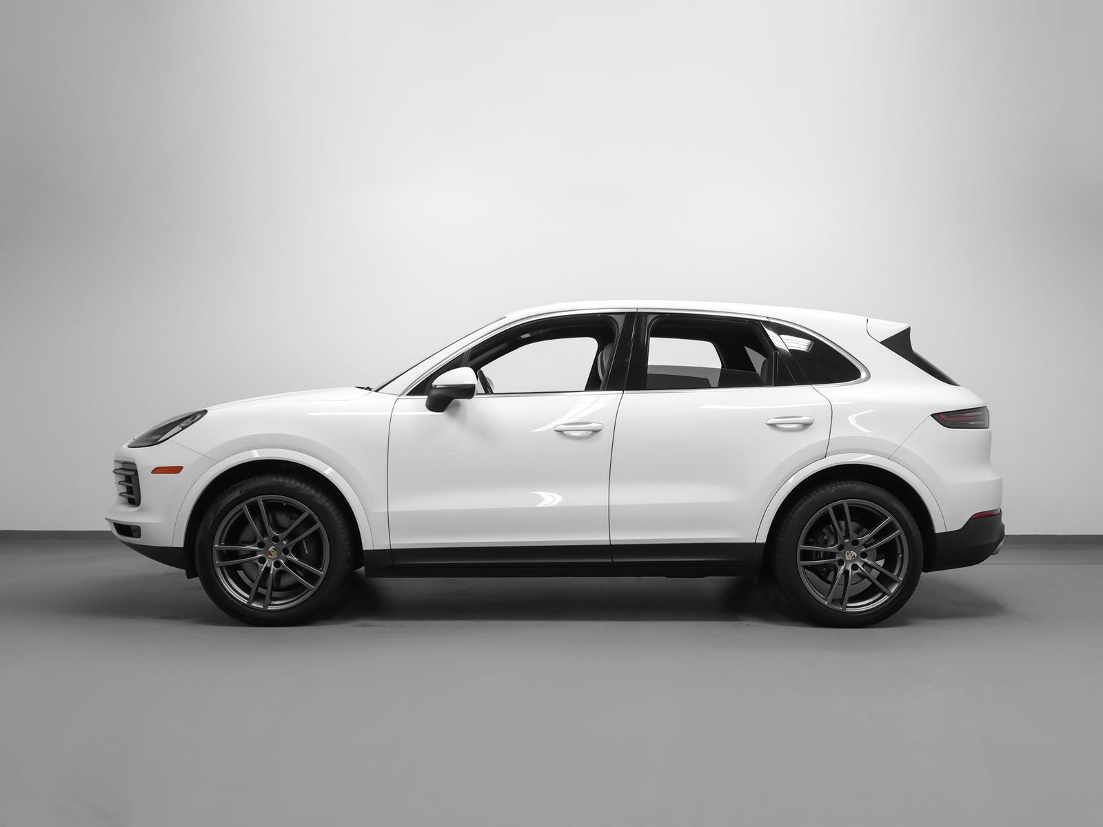 2023 Porsche Cayenne Base